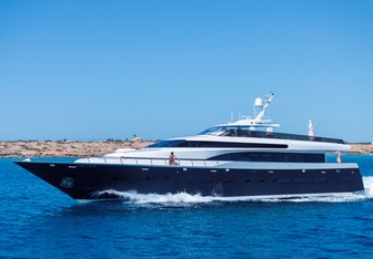 Foners Yacht Charter in Ibiza