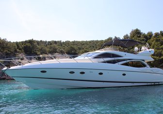 Nataliya yacht charter Sunseeker Motor Yacht
                                    