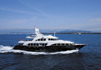 SeaBlue'Z Yacht Charter in Monaco
