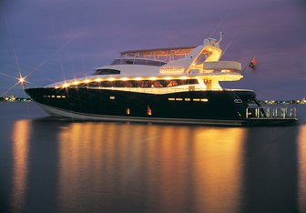 Patriot yacht charter Lloyds Ships Motor Yacht
                                    