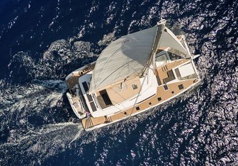 Neow Yacht Charter in Sicily
