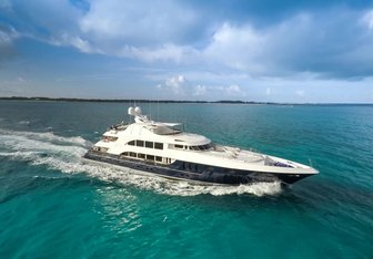 Nicole Evelyn Yacht Charter in Caribbean