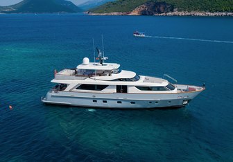 Valentina II Yacht Charter in Ionian Islands
