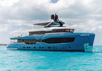 Amore Yacht Charter in Anguilla