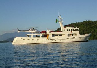 Deslize yacht charter Custom Motor Yacht
                                    
