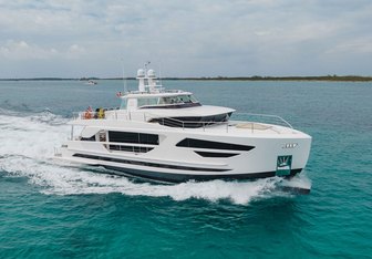 Midnight Moon Yacht Charter in Acklins & Crooked Island