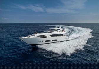 New Edge Yacht Charter in Abu Dhabi