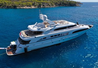 Lady G II Yacht Charter in Cyclades Islands