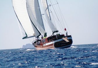 Kaptan Yilmaz 3 Yacht Charter in Mediterranean
