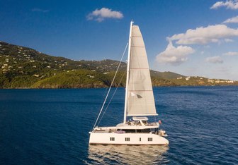 Bundalong Yacht Charter in Dominica