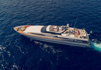 Lady Rina Yacht Charter in Mykonos