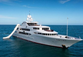 Iron Blonde Yacht Charter in Bahamas
