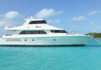 Equinox X Yacht Charter in Bahamas