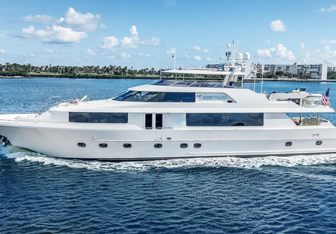 Lucky Lady Yacht Charter in Caribbean