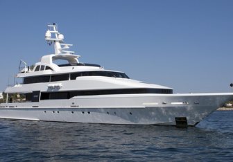 Life Saga Yacht Charter in Monaco