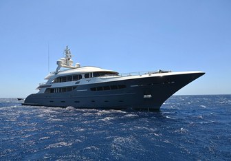 Ghost III Yacht Charter in Mediterranean