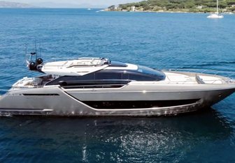 Kar Yacht Charter in Monaco