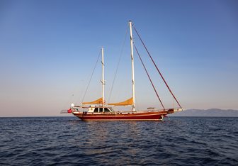 SIYU Yacht Charter in Istanbul