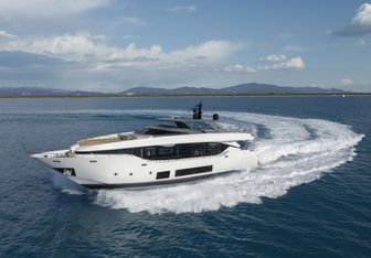 Happy Island Yacht Charter in Lastovo Island