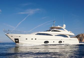 Watch Me yacht charter Custom Line Motor Yacht
                                    
