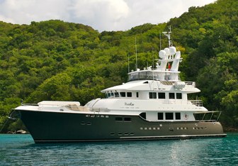 Vega Yacht Charter in Bahamas