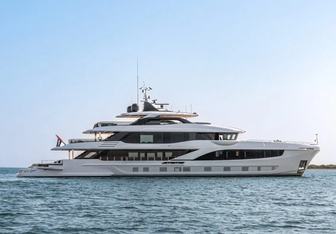 Suzie Q Yacht Charter in Mediterranean