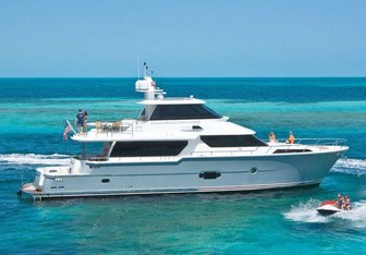 3WWW Yacht Charter in Bahamas