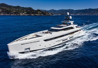 Vertige Yacht Charter in Monaco