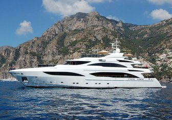 Diane yacht charter Benetti Motor Yacht
                                    