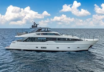 Notynog Yacht Charter in St Tropez