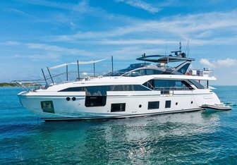 Compass Yacht Charter in Rum Cay