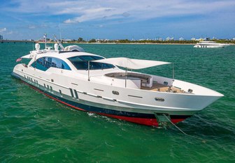 Double Shot Yacht Charter in Grand Bahama Island