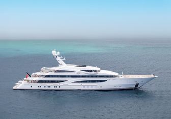 Gigia Yacht Charter in Freeport