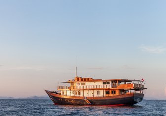 Rebel Yacht Charter in Raja Ampat