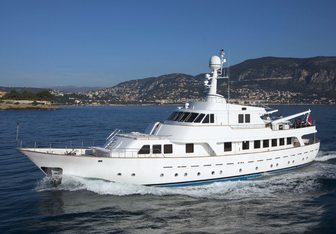 Mizar Yacht Charter in South of France