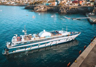 Harmony G Yacht Charter in Ionian Islands