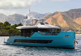 Wedge yacht charter Sarp Yacht Motor Yacht