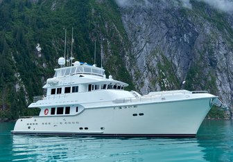 Serendipity Yacht Charter in British Columbia