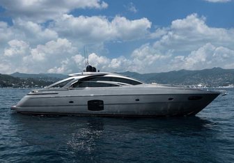 Veles Yacht Charter in Ligurian Riviera