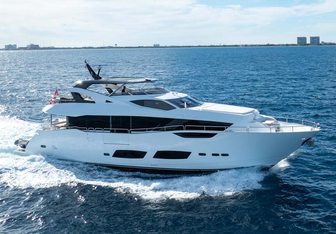 Nigora Yacht Charter in Lérins Islands