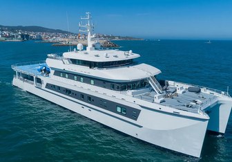 Wayfinder Yacht Charter in Ibiza