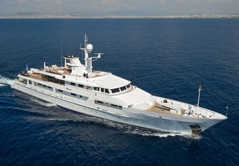 O'Natalina Yacht Charter in East Mediterranean