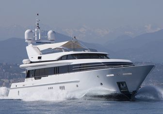 La Mascarade yacht charter Feadship Motor Yacht
                                    