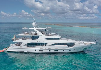 Cool Breeze Yacht Charter in Caribbean