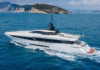 Mangusta Gransport 45 Yacht Charter in Croatia