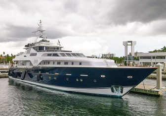 Shalimar yacht charter Benetti Motor Yacht
                                    