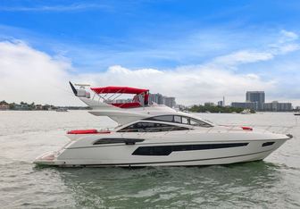 Gem Yacht Charter in North America