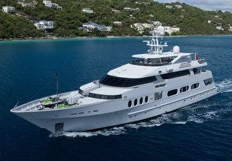 Never Enough Yacht Charter in Eleuthera
