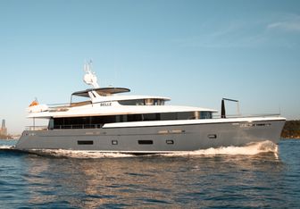Belle Yacht Charter in South Pacific
