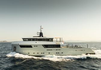 Fox Yacht Charter in The Exumas